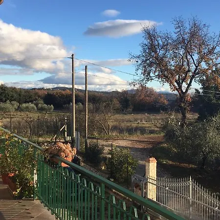 בית הארחה Azienda Agricola Gubbioni אמליה
